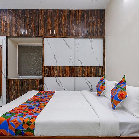 Fabhotel Perams Grand Inn - Hitech City Hajdarabad Zewnętrze zdjęcie