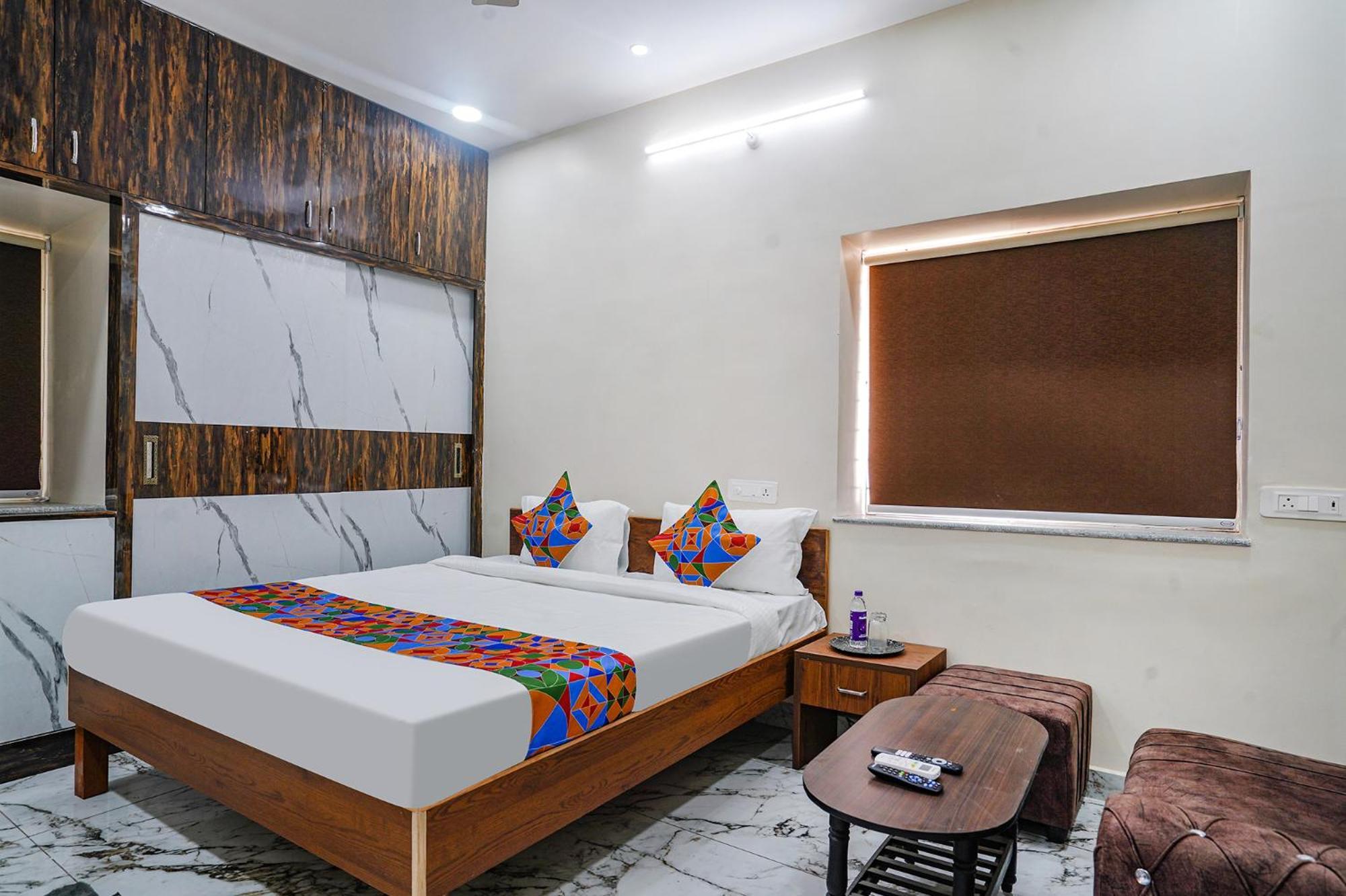 Fabhotel Perams Grand Inn - Hitech City Hajdarabad Zewnętrze zdjęcie