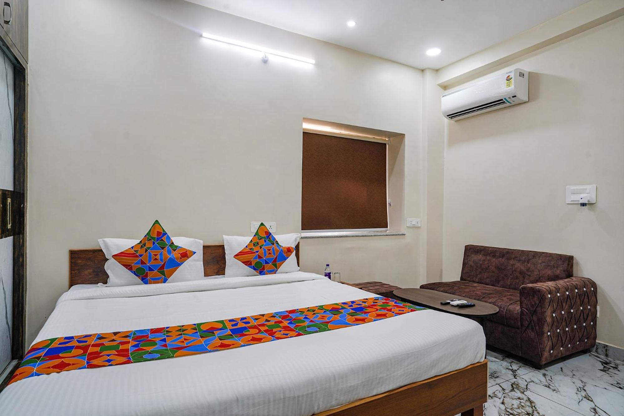 Fabhotel Perams Grand Inn - Hitech City Hajdarabad Zewnętrze zdjęcie